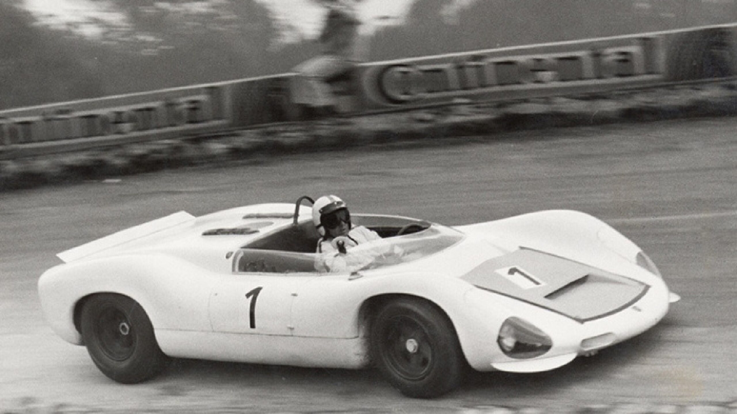 Mountain Legends: Ferrari Vs Porsche On The Hillclimb Circuit